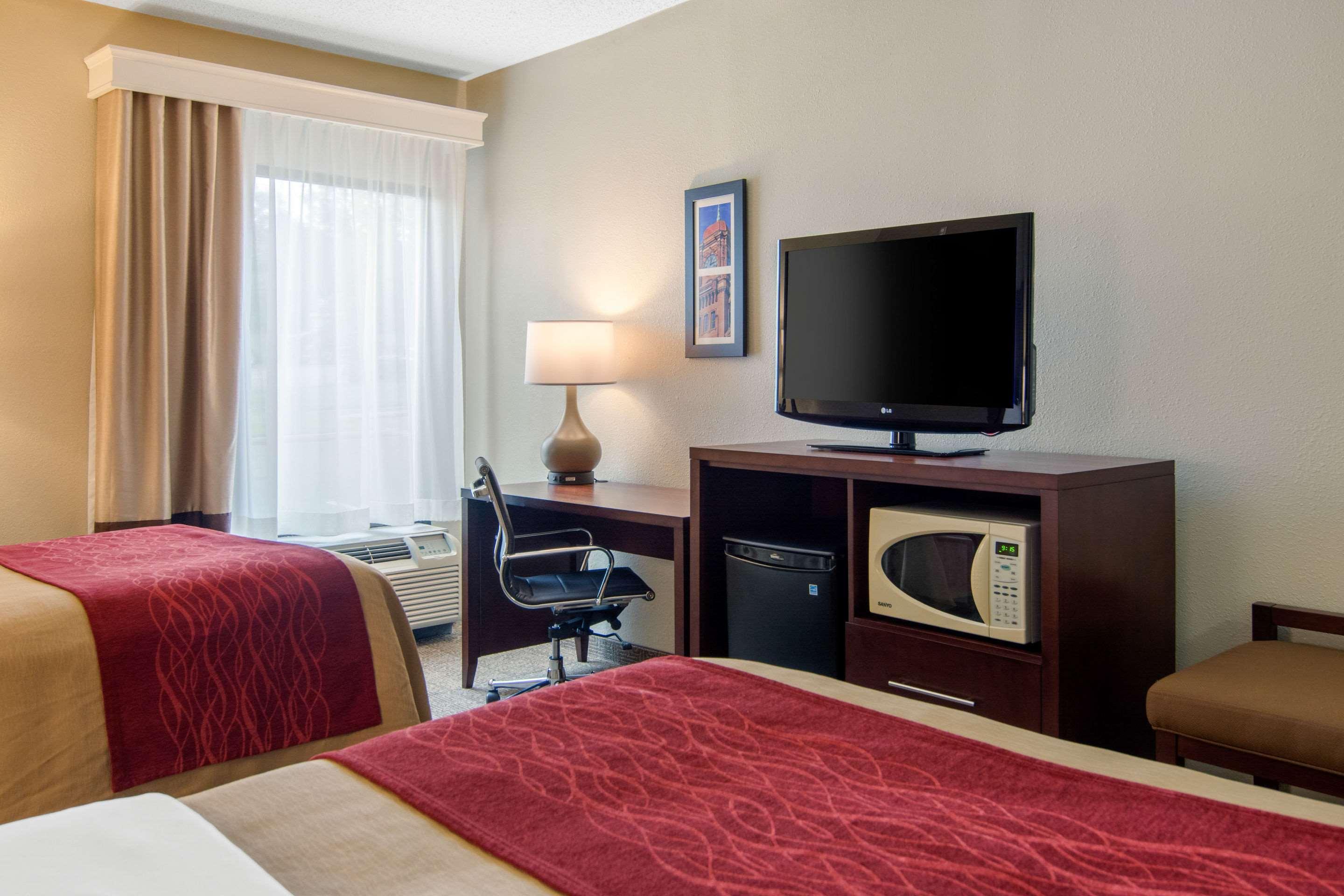 Comfort Inn Chester - Richmond South Exteriör bild