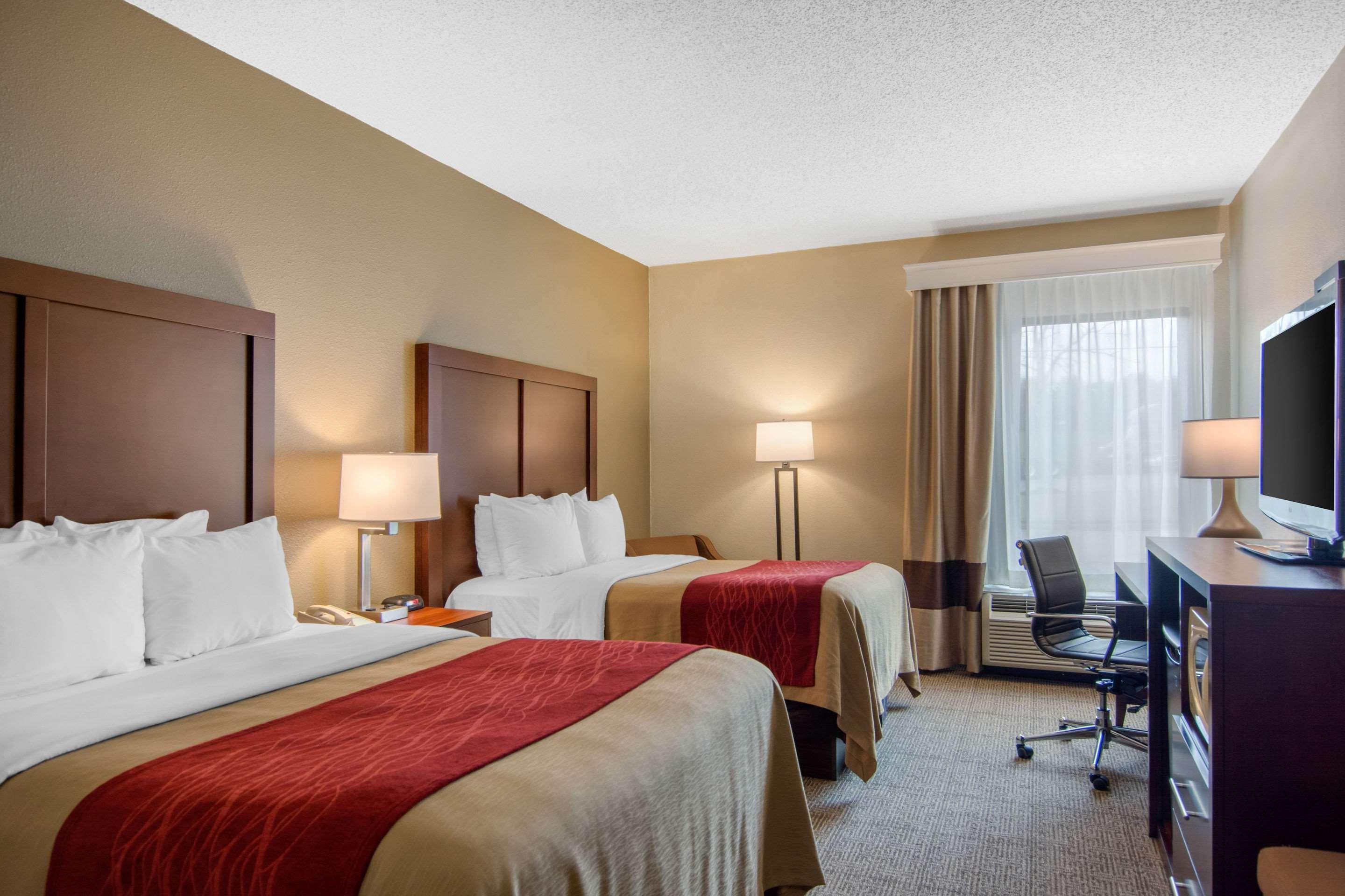 Comfort Inn Chester - Richmond South Exteriör bild