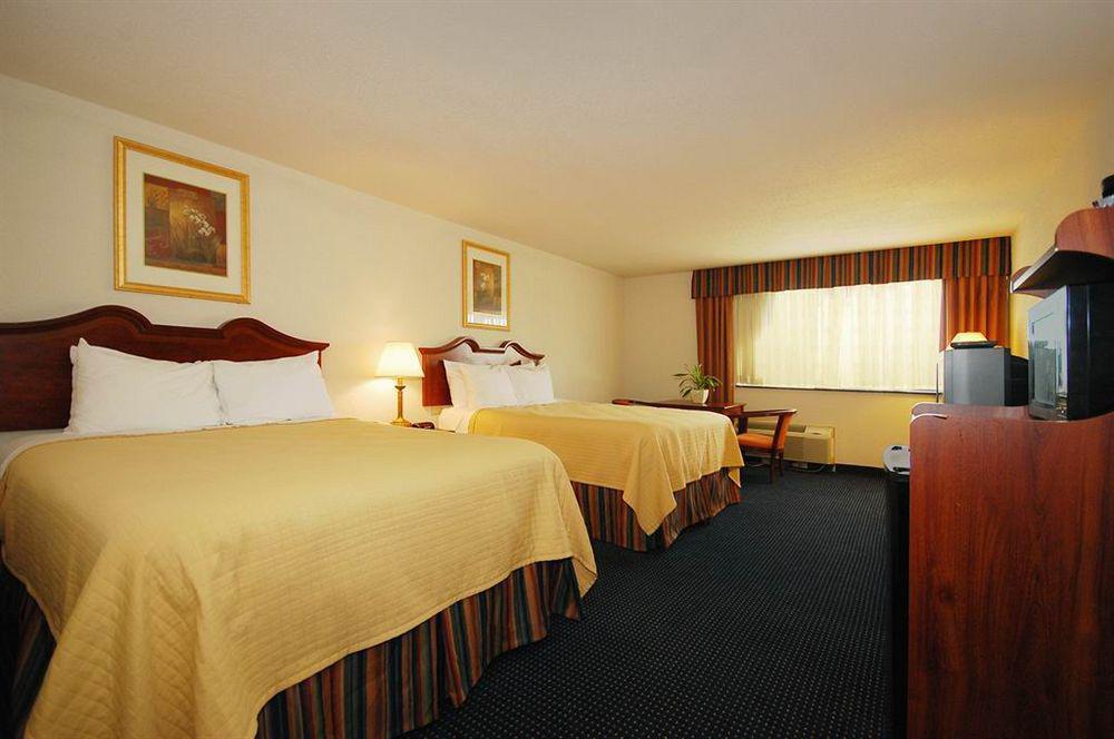Comfort Inn Chester - Richmond South Exteriör bild